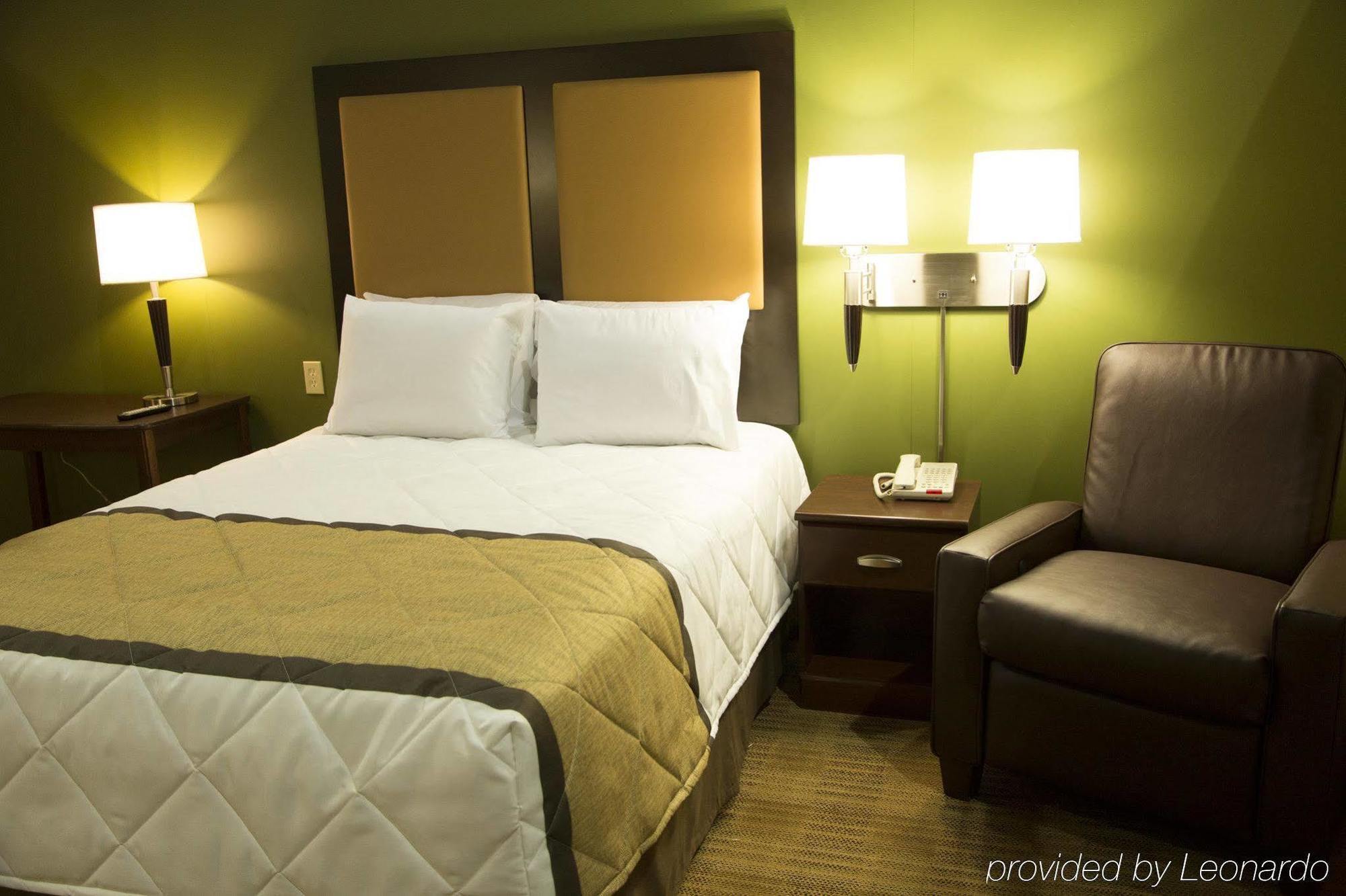 Extended Stay America Suites - Phoenix - Chandler - E Chandler Blvd Eksteriør bilde